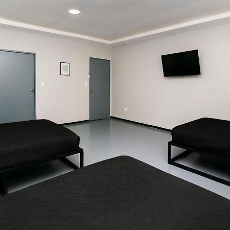 Adhoc Plaza Hotell Monterrey Exteriör bild