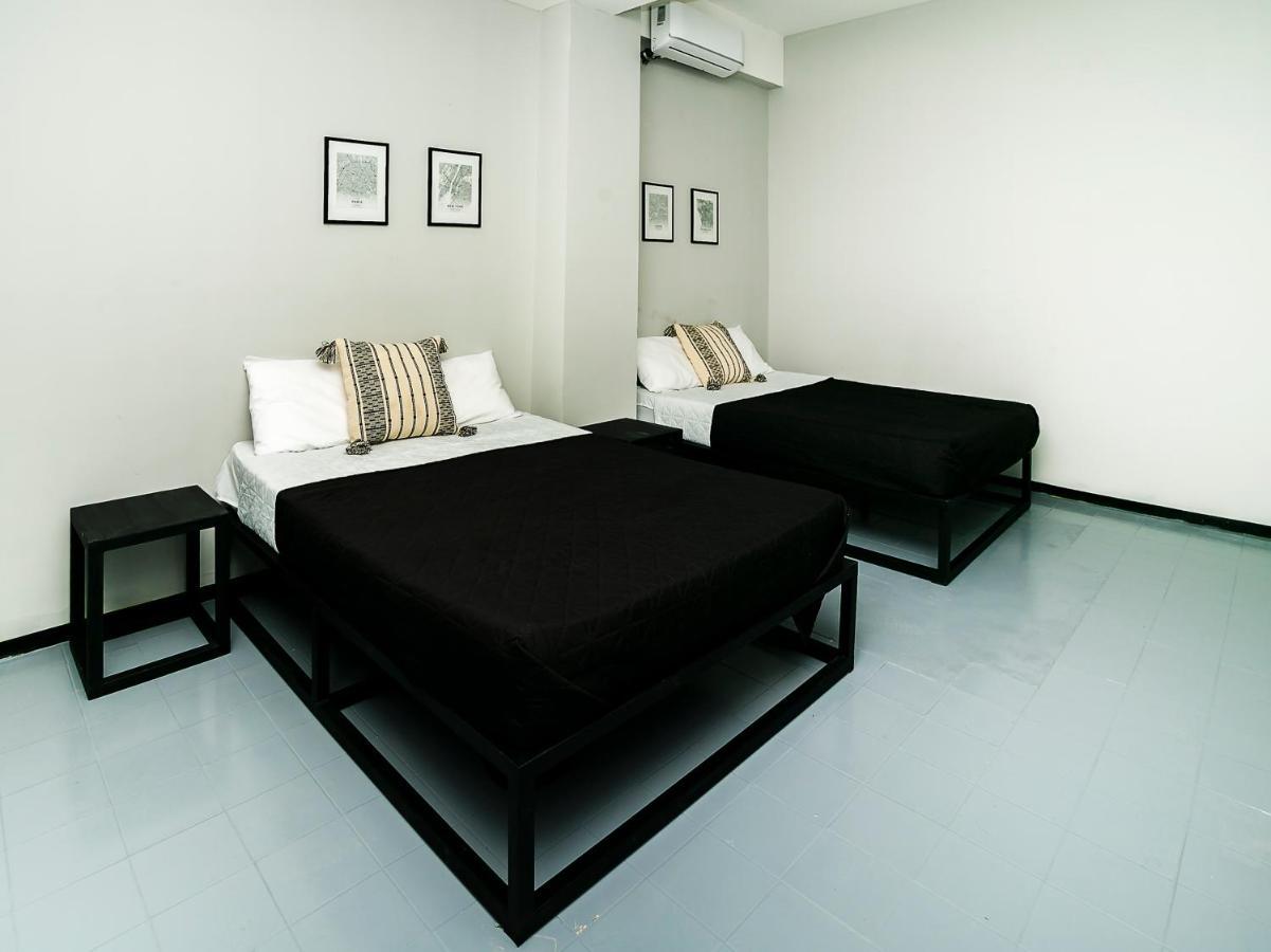 Adhoc Plaza Hotell Monterrey Exteriör bild